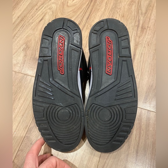 Air Jordan Courtside 23 Basketball Gym Red Black White Size 8 - Picture 9 of 12